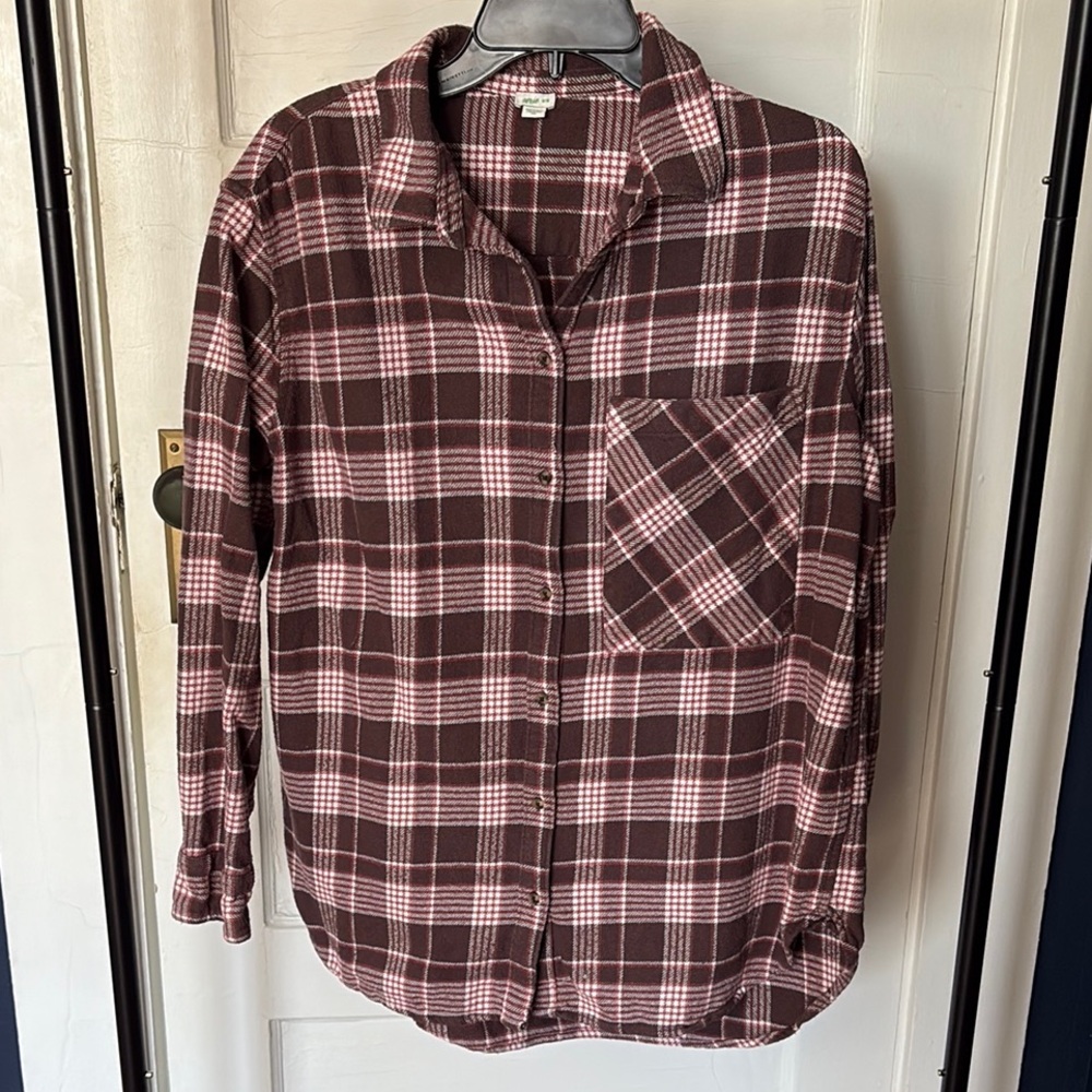 Aerie Women’s Flannel Button Down Shirt